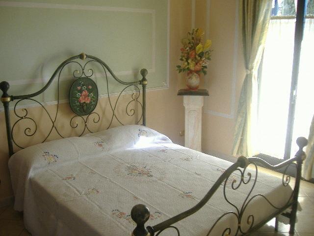Villa Paradise Resort Gallicano nel Lazio Pokoj fotografie